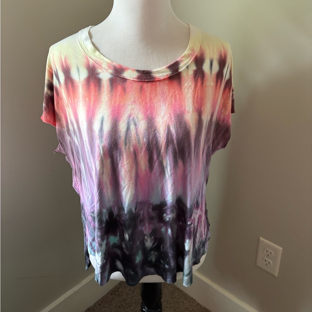 Brightly Twisted Tie-Dye Short Sleeve Rainbow Top